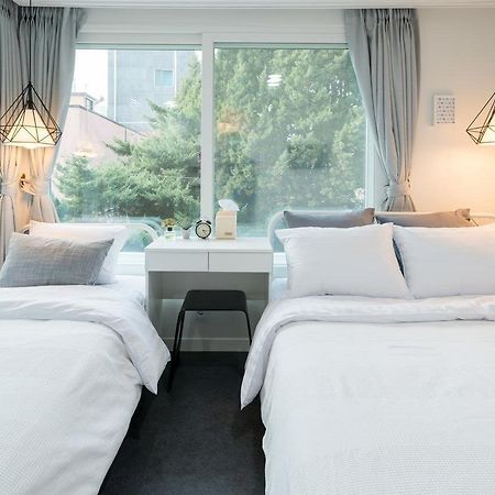 Hotel Mono House Hongdae à Séoul Extérieur photo