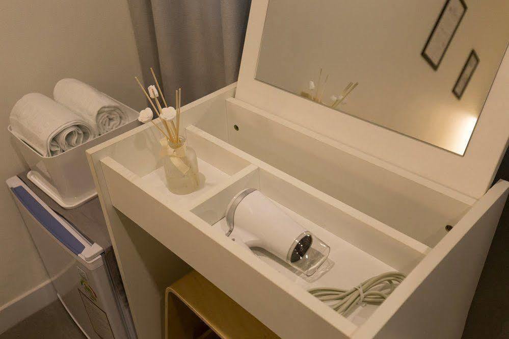 Hotel Mono House Hongdae à Séoul Extérieur photo