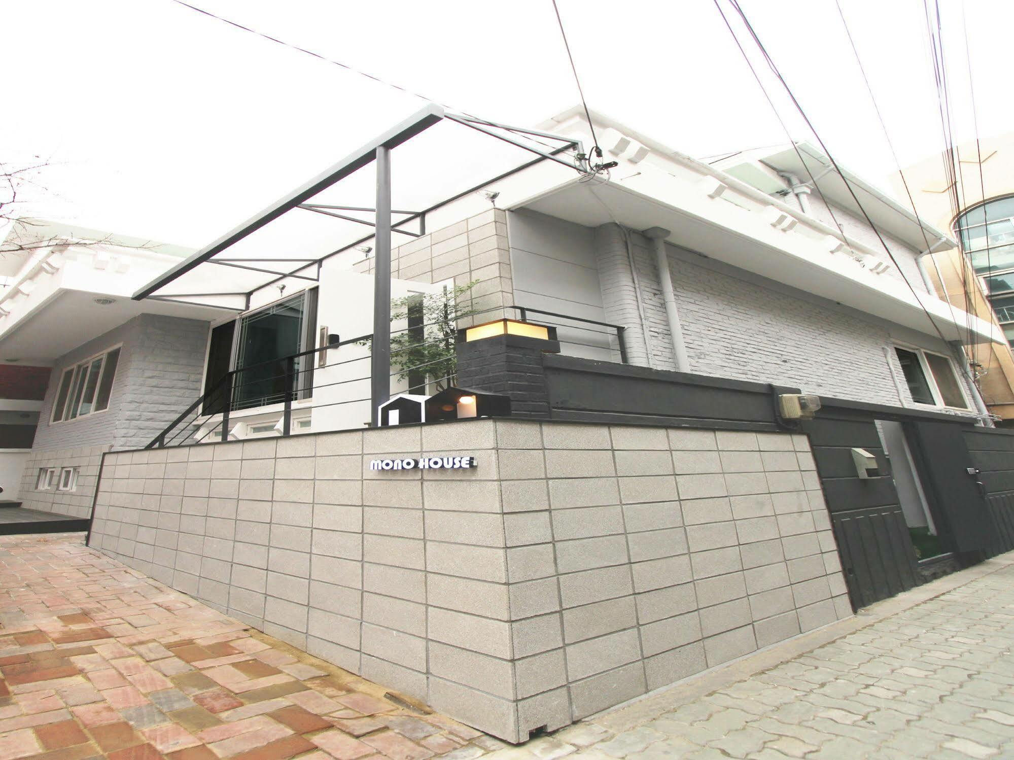Hotel Mono House Hongdae à Séoul Extérieur photo